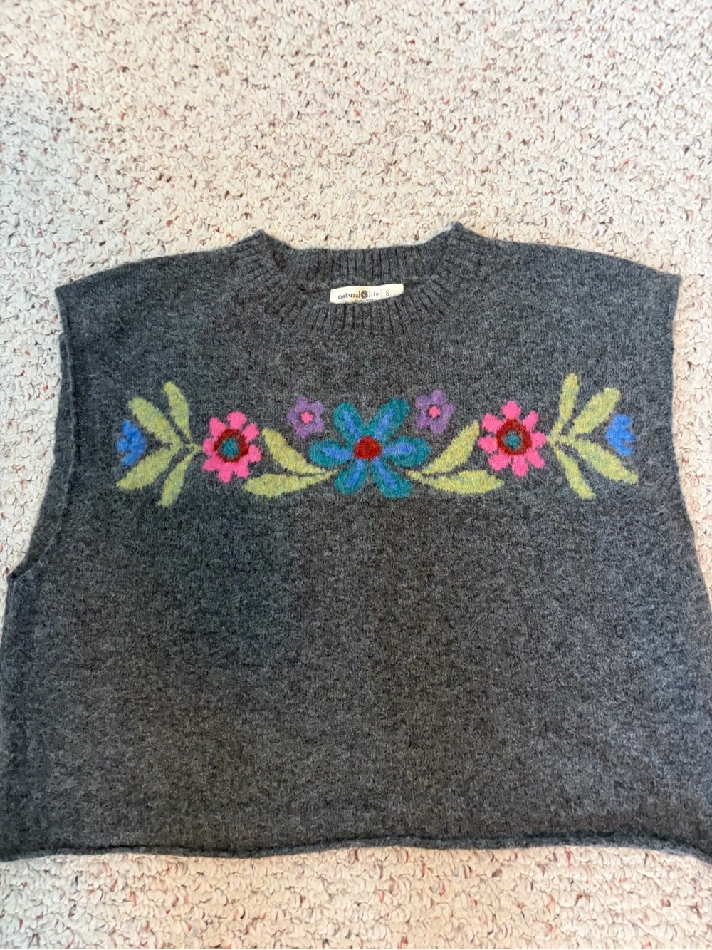 NATURAL LIFE Charcoal Floral Knit Sweater Vest with Pink Blue Accents